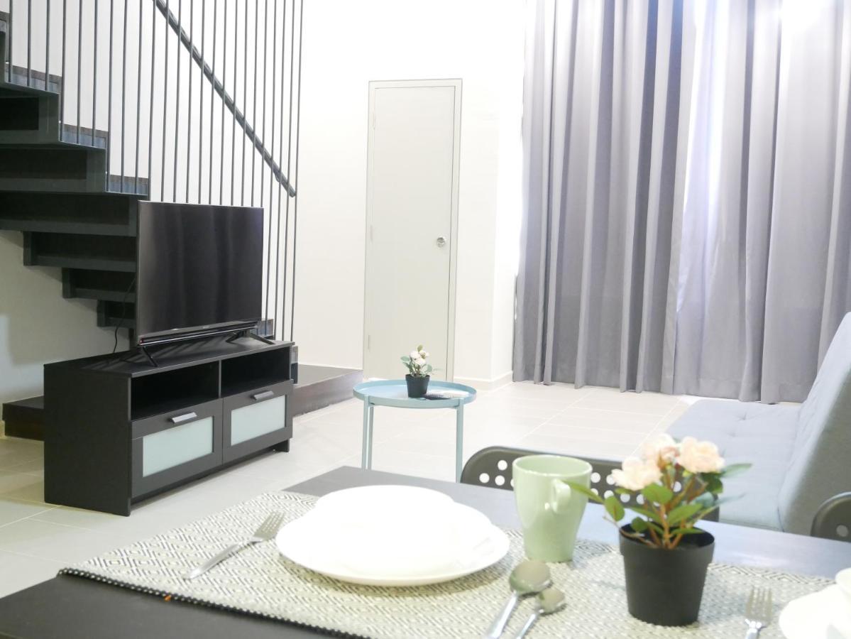 Tamarind Suites By Elite Stay Cyberjaya Exteriör bild